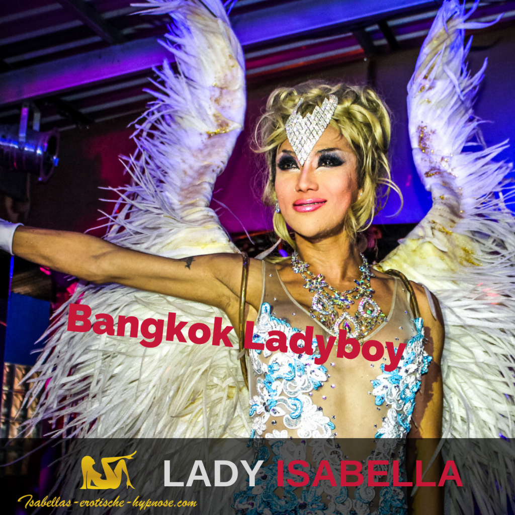 Ladyboy Aus Bangkok Steht Mit Federn Und Flügeln Auf Bühne